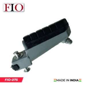 REPOSAPIES DELANTERO LH IZQUIERDO DSCVR 125 ST/SE67-05