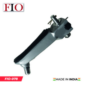 REPOSAPIES DELANTERO RH DERECHO PLSR 200 NS/SE67-08